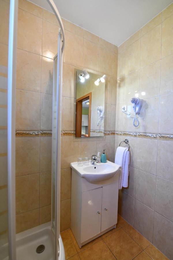 Apartments Villa Miranda Vodice Eksteriør bilde