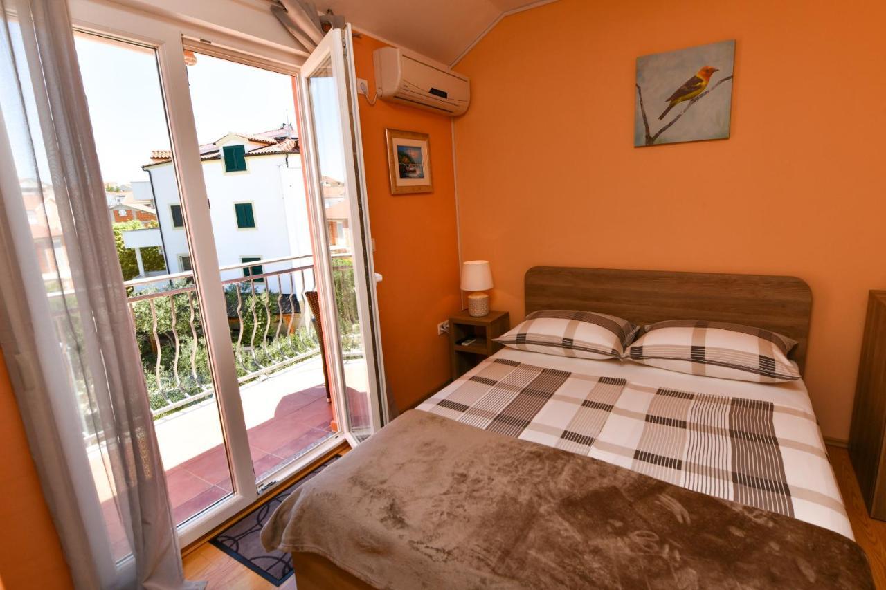 Apartments Villa Miranda Vodice Eksteriør bilde